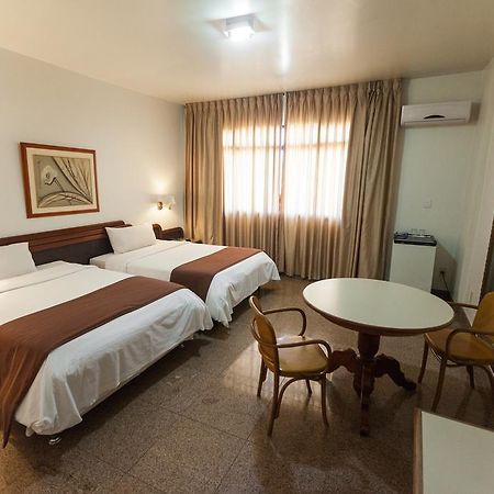 Dimas Lessa Hotel Montes Claros Exterior foto